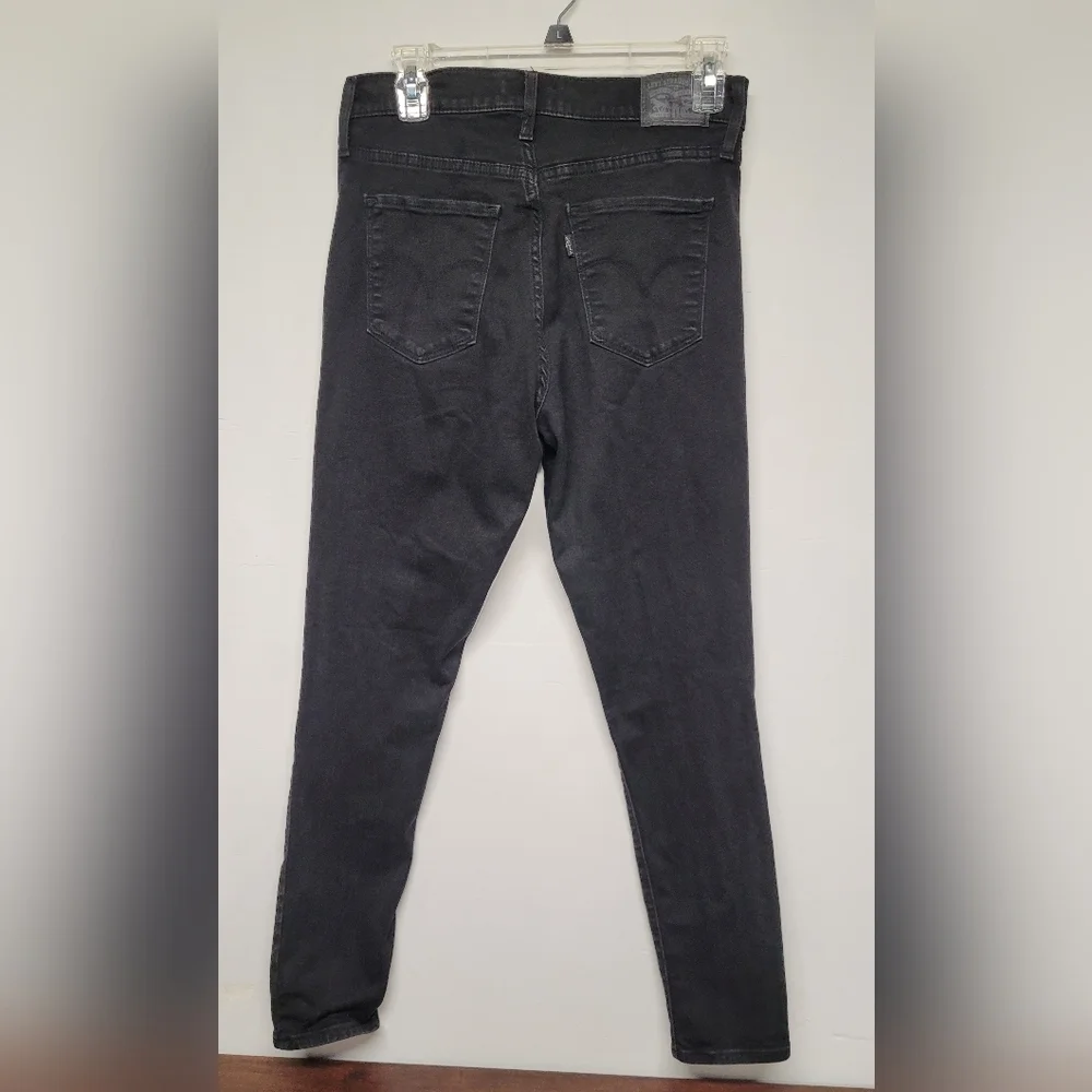 Women's Levi's Shaping Skinny Black Jeans 30